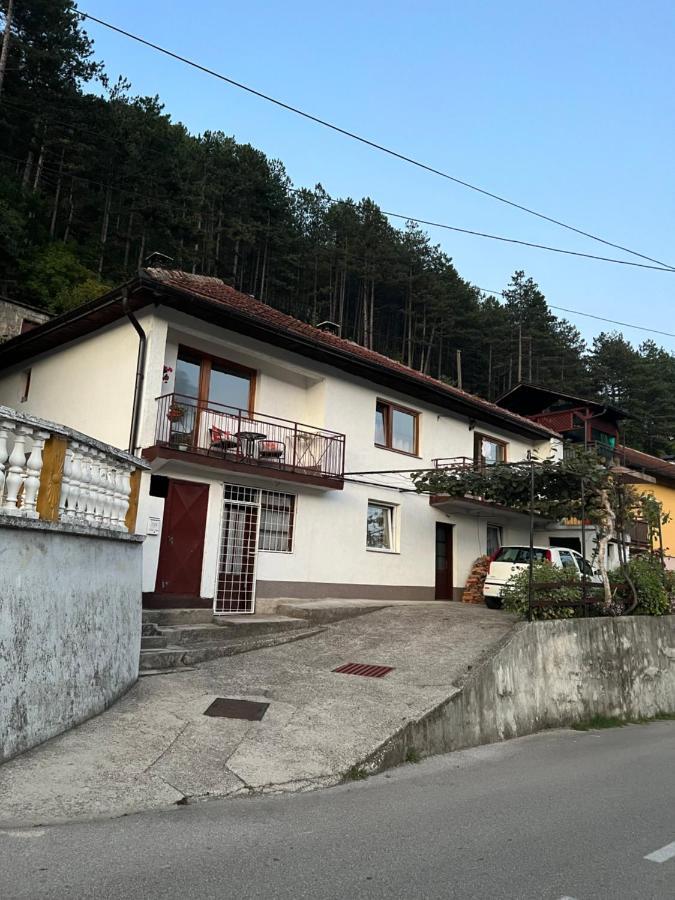 Slatki Dom Fireplace Konjic Exterior foto
