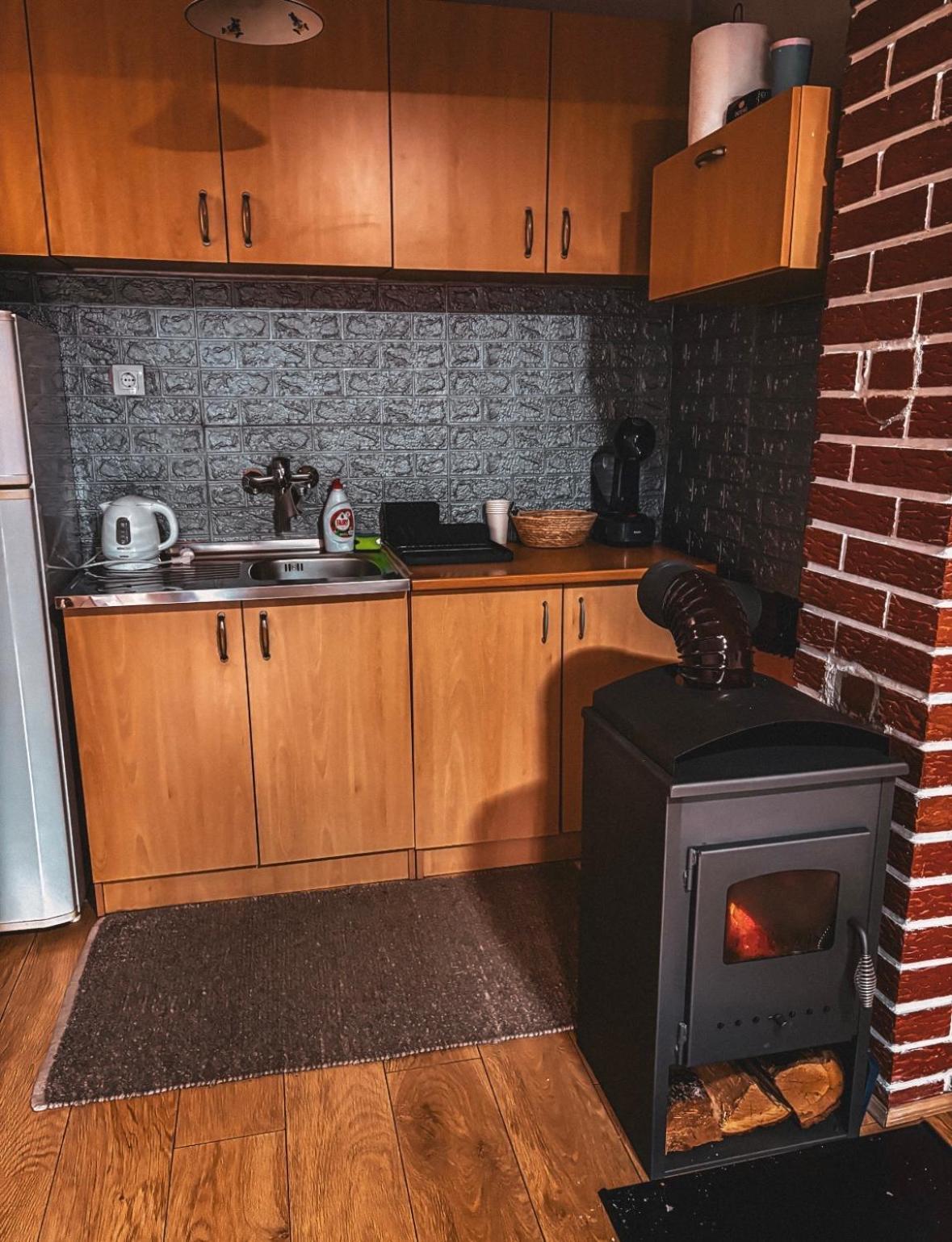 Slatki Dom Fireplace Konjic Exterior foto